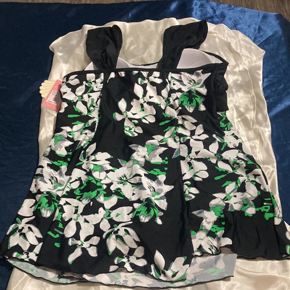 Wantdo One Piece Swimsuit Tummy Control Bathing Suit Swimdress 16-18 - Picture 2 of 7